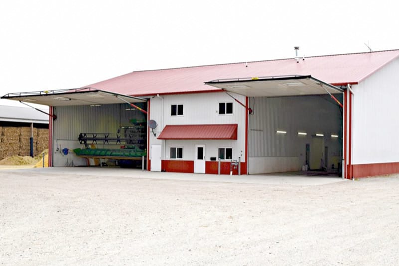 barn-with-overhead-doors